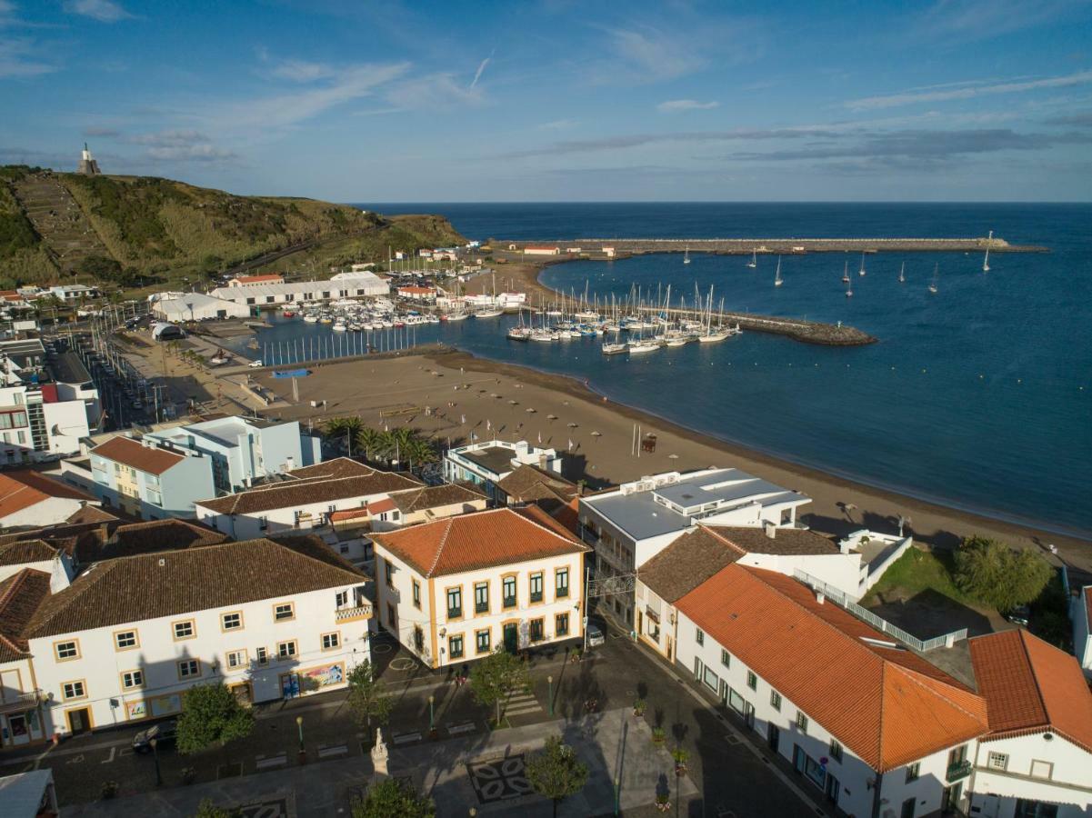 Black House Praia da Vitoria Exterior photo