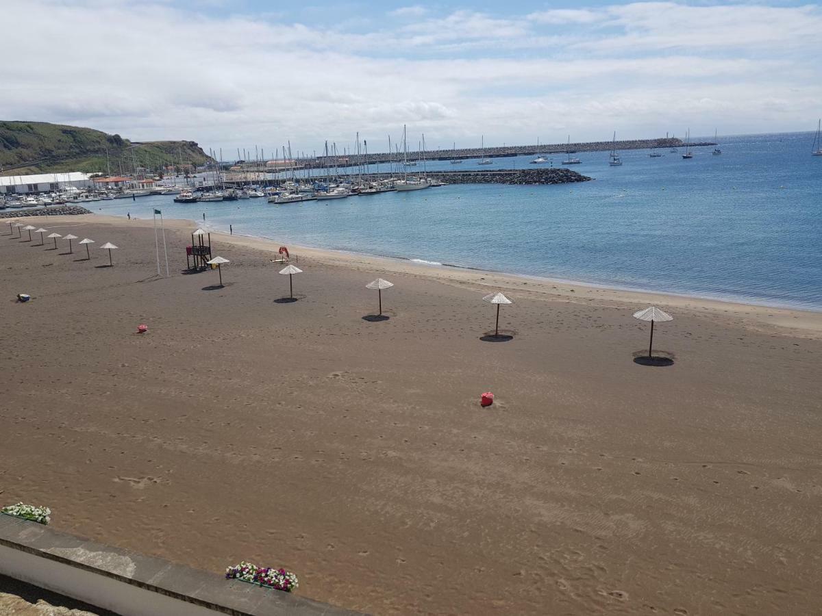 Black House Praia da Vitoria Exterior photo