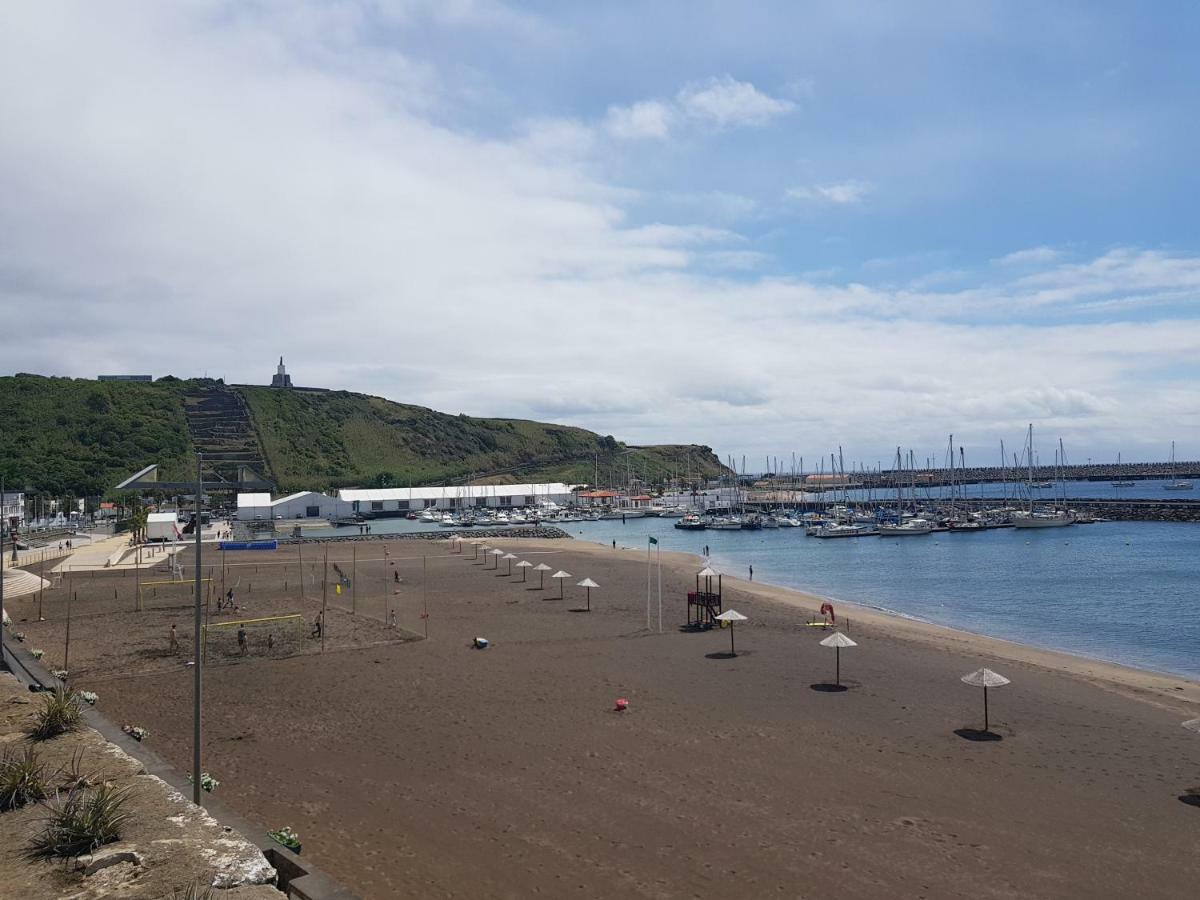 Black House Praia da Vitoria Exterior photo